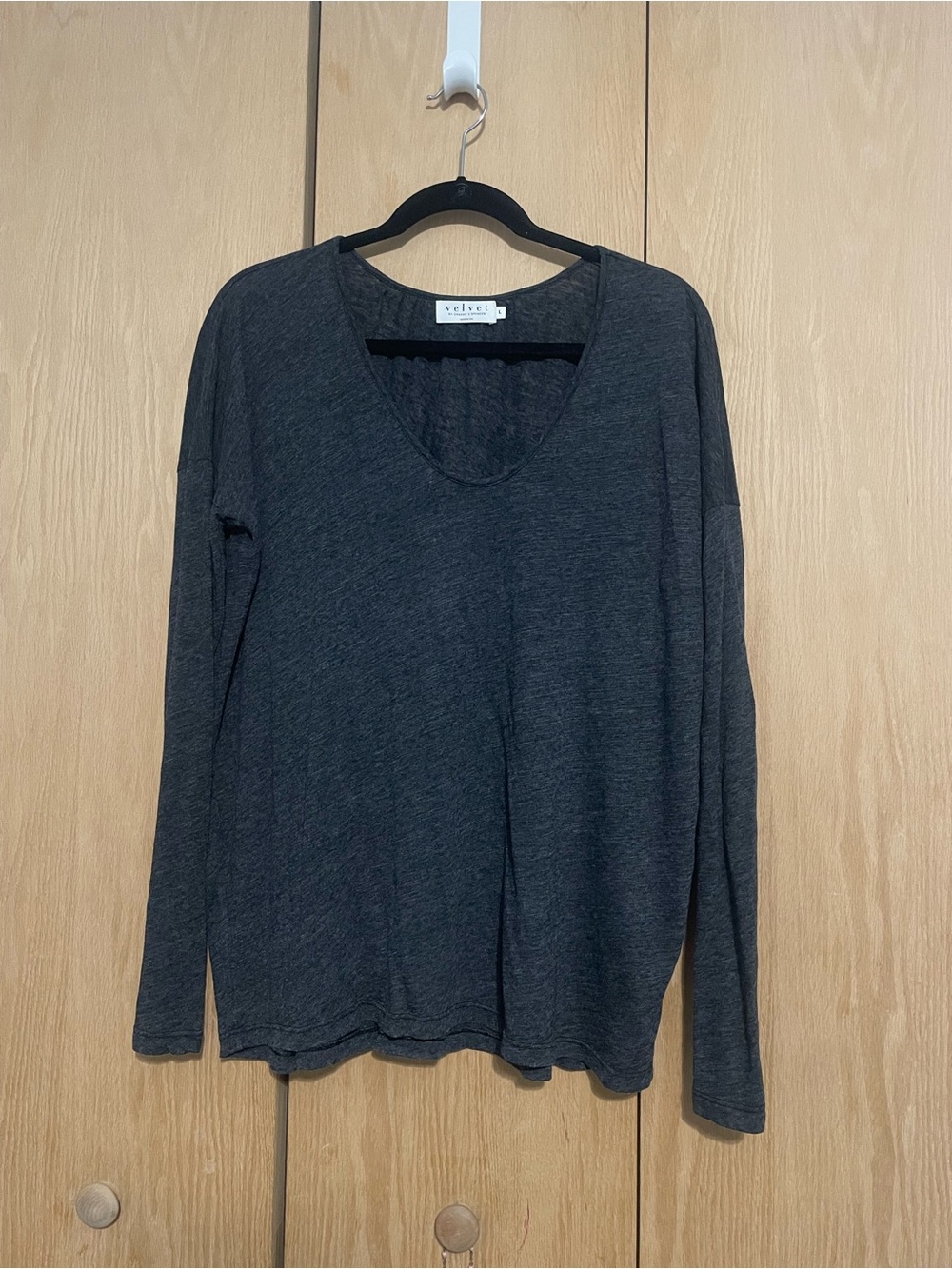 Velvet by Graham & Spencer Charcoal Long Sleeve Top - Heathered